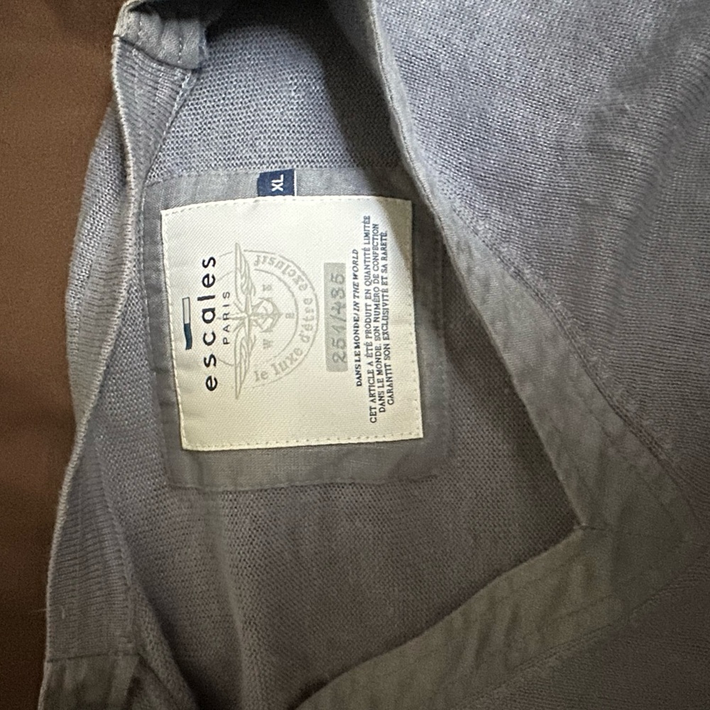 Escales Paris grey shirt